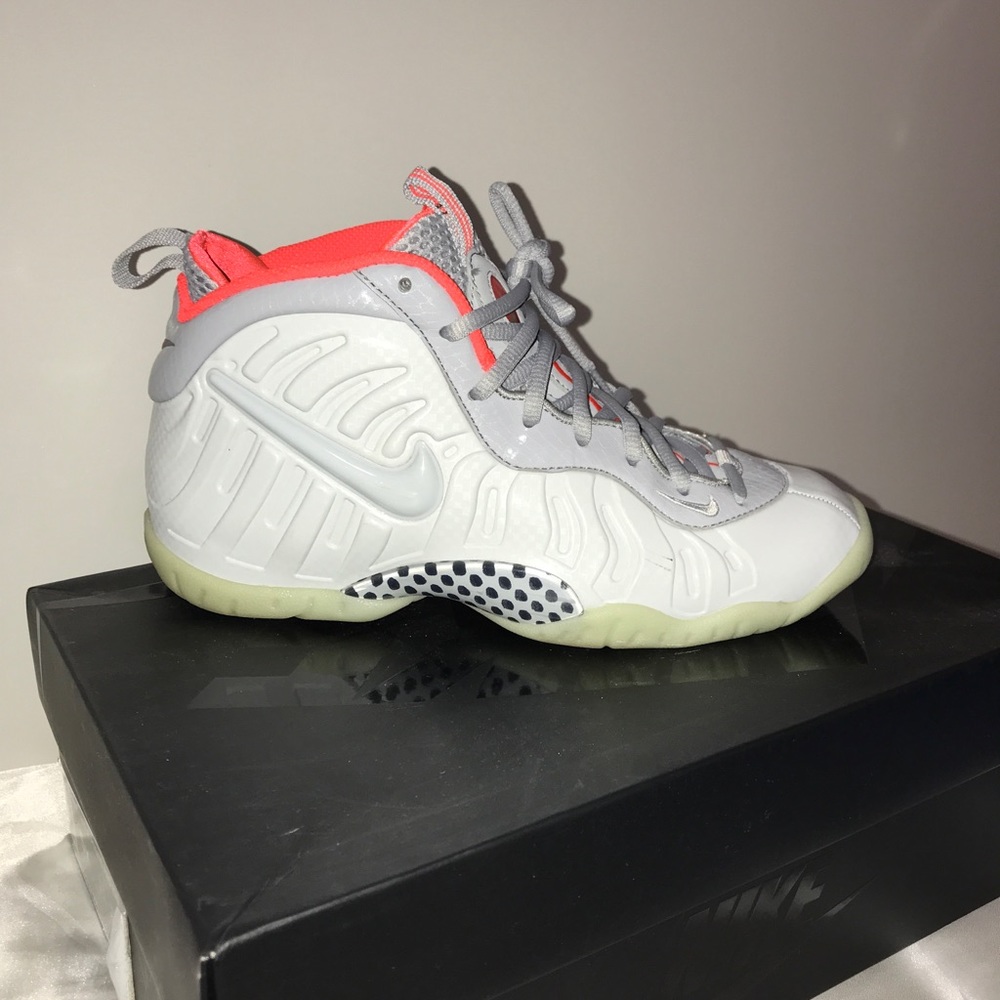 Nike little posite pro